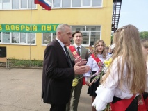 24 мая во всех школах Хиславичского района прозвенел «Последний звонок» - фото - 5