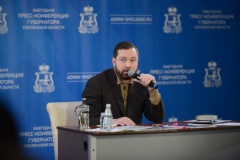 в ежегодной пресс-конференции Губернатора Алексея Островского участвовали более 70 журналистов и блогеров - фото - 6