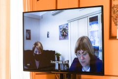 на совещании под председательством Губернатора Алексея Островского обсудили вопросы организации образовательного процесса в мае - фото - 2