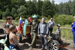 8 июля 2018 года на территории Владимировского сельского поселения прошли спортивные соревнования «Гонки на мотоблоках» - фото - 18