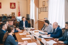 губернатор Алексей Островский провел совещание по вопросам реализации национальных проектов - фото - 3