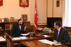 рабочая встреча Губернатора Алексея Островского со своим заместителем Геннадием Наумовым - фото - 2