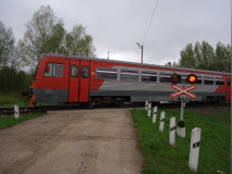 смоленская транспортная прокуратура приняла меры к устранению нарушений при эксплуатации железнодорожных переездов - фото - 2