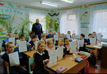 сотрудники Госавтоинспекции провели беседы в образовательных организациях Починковского района - фото - 8