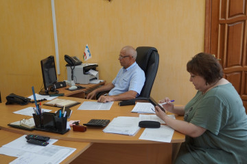 рабочее совещание под председательством временно исполняющего обязанности Губернатора Смоленской области В.Н. Анохина - фото - 1