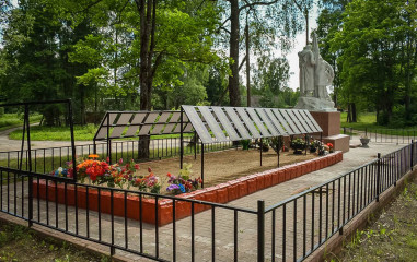 в Смоленской области ведется ремонт 60 воинских захоронений и мемориальных знаков - фото - 2